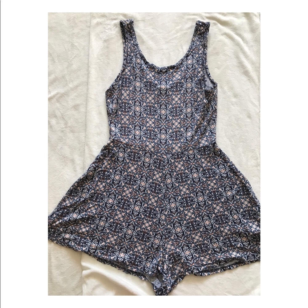 Sleeveless Multi colored cotton romper